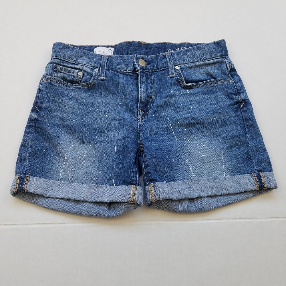 Gap 1969 Cuffed Sexy Boyfriend Shorts